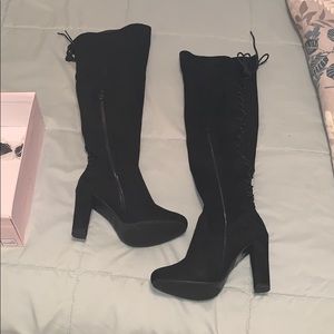 High heel high knee boots